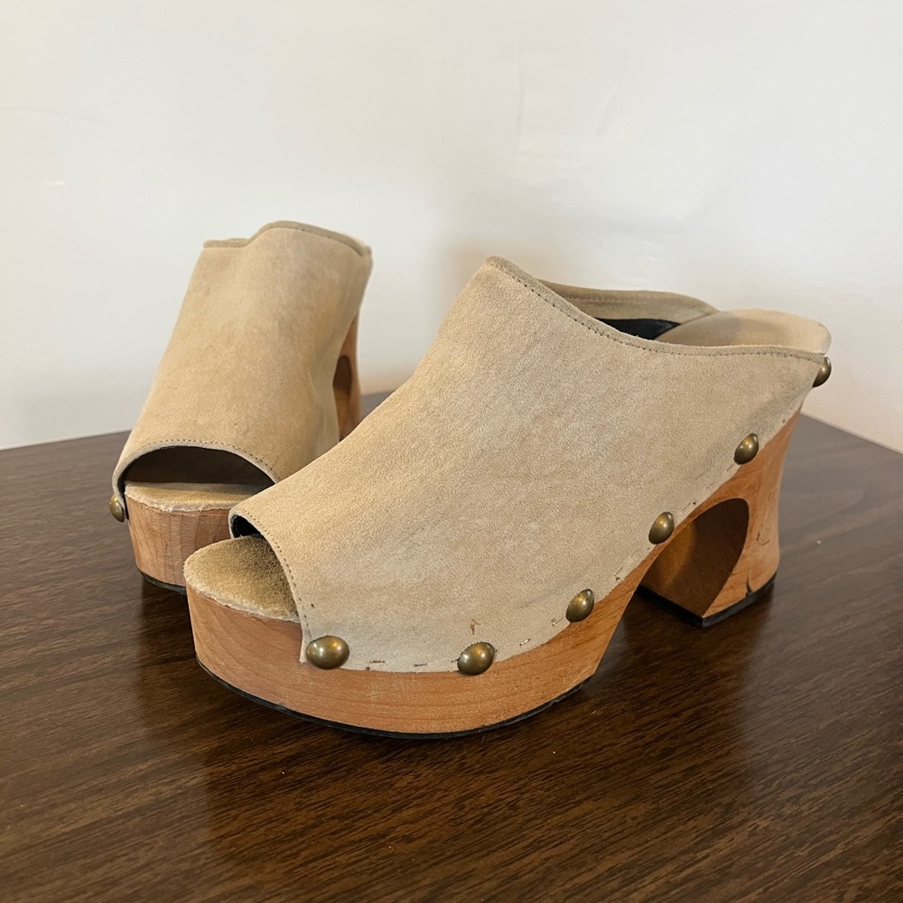 Women's Tan Wooden Cutout Clogs